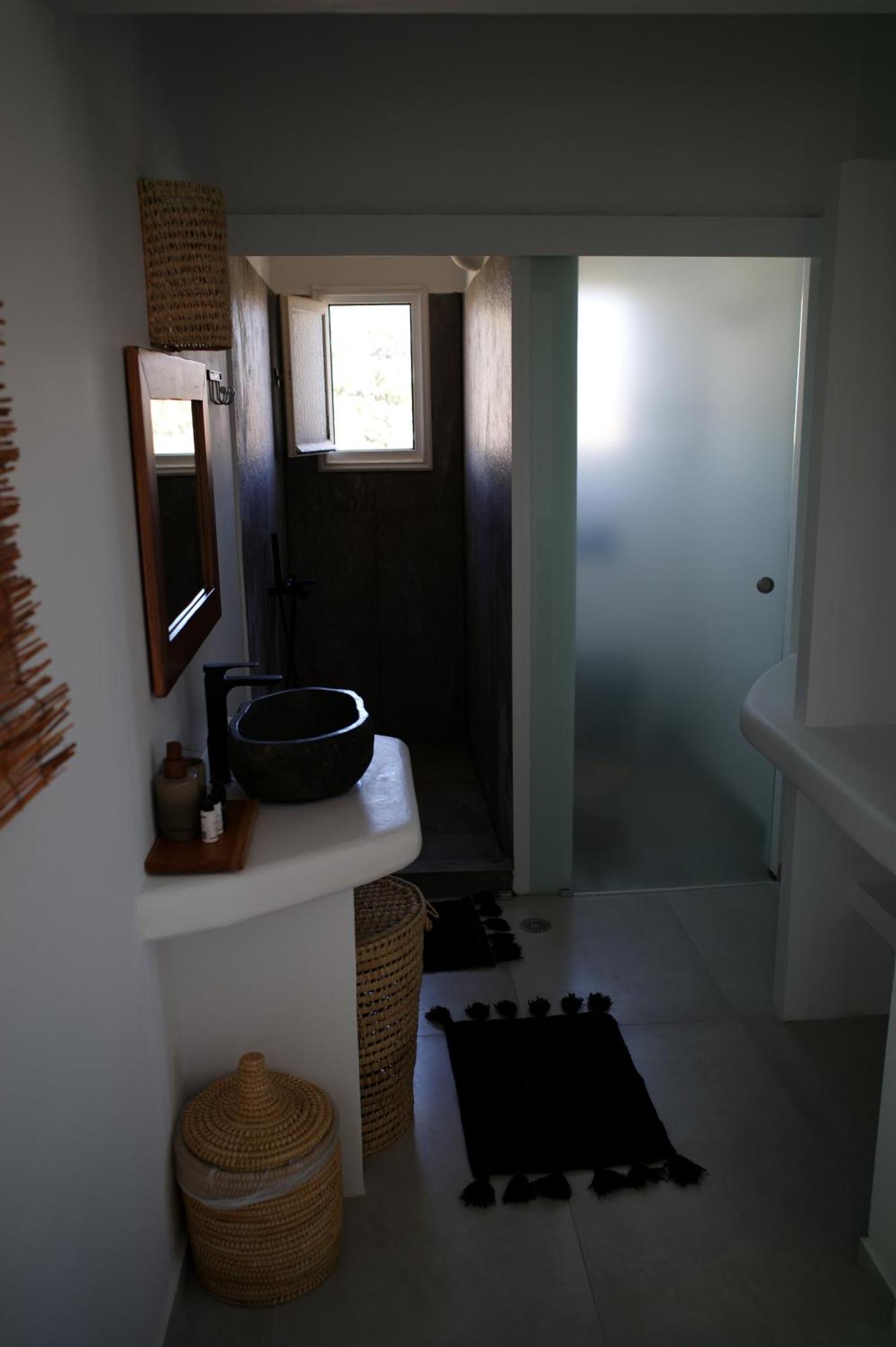 Nissos Apartment